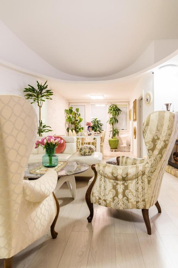 Luxury Apartment Sara Umag Kültér fotó