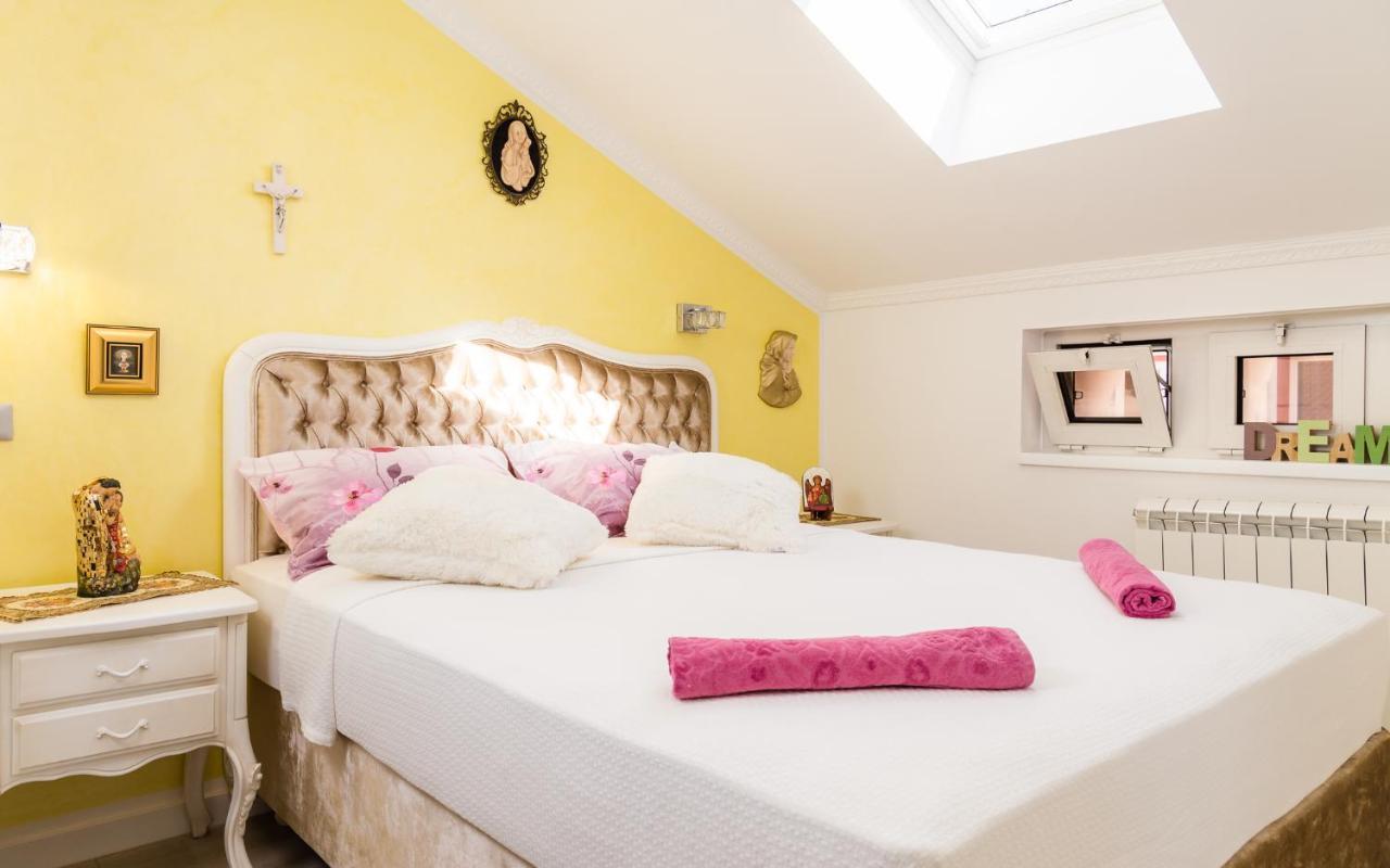 Luxury Apartment Sara Umag Kültér fotó